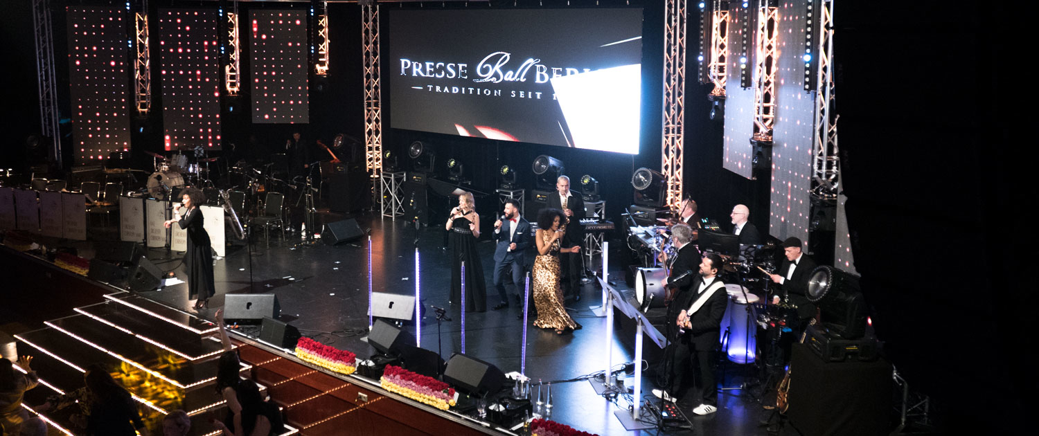 Noble Composition Galaband Buchen Fur Events Gala Und Balle