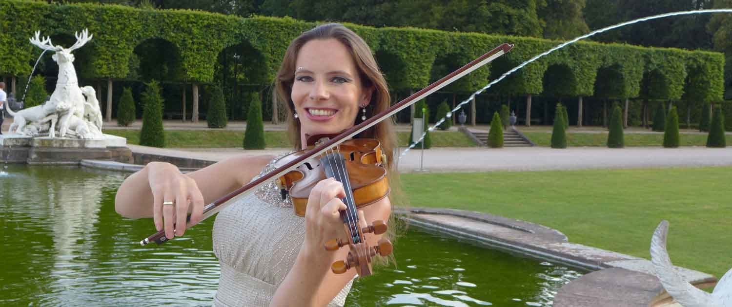 Für die Trauung Violinistin buchen