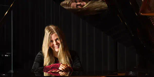 Organistin Ann-Helena Schlüter buchen für Orgelkonzerte & Klavierkonzerte