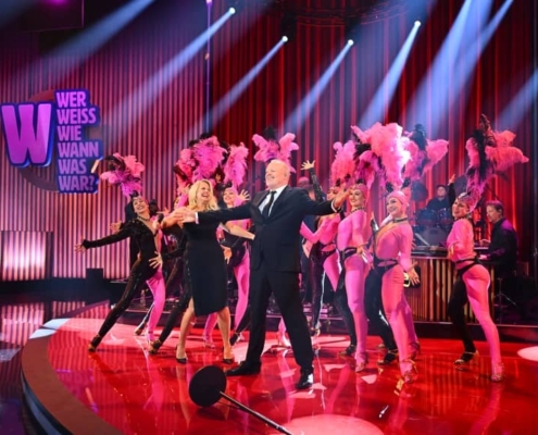 Showtänzer für Fernsehproduktion der TV-Show "Wer weiß wie wann was war?"