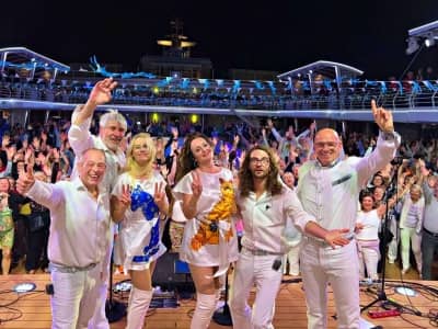 Bei BÖTTGER MANAGEMENT deutsche ABBA Coverband buchen